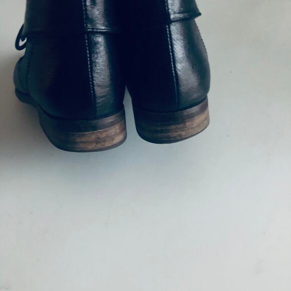 Steve Madden 'Stingrei' Women's 7M Black Leather Lace Up Ankle Boot Fold Over - Picture 7 of 10